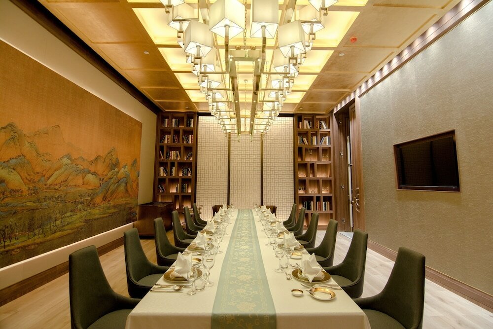 Фото Weihaiwei Hotel