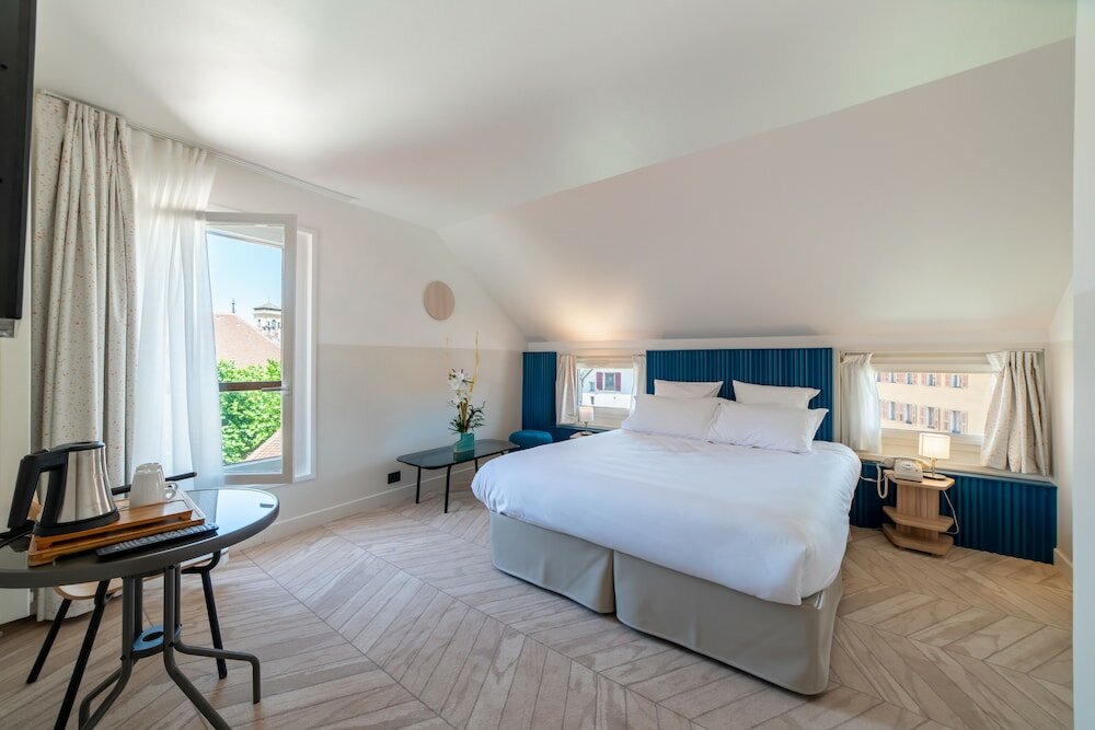 Фото Hôtel du Palais de l'Isle