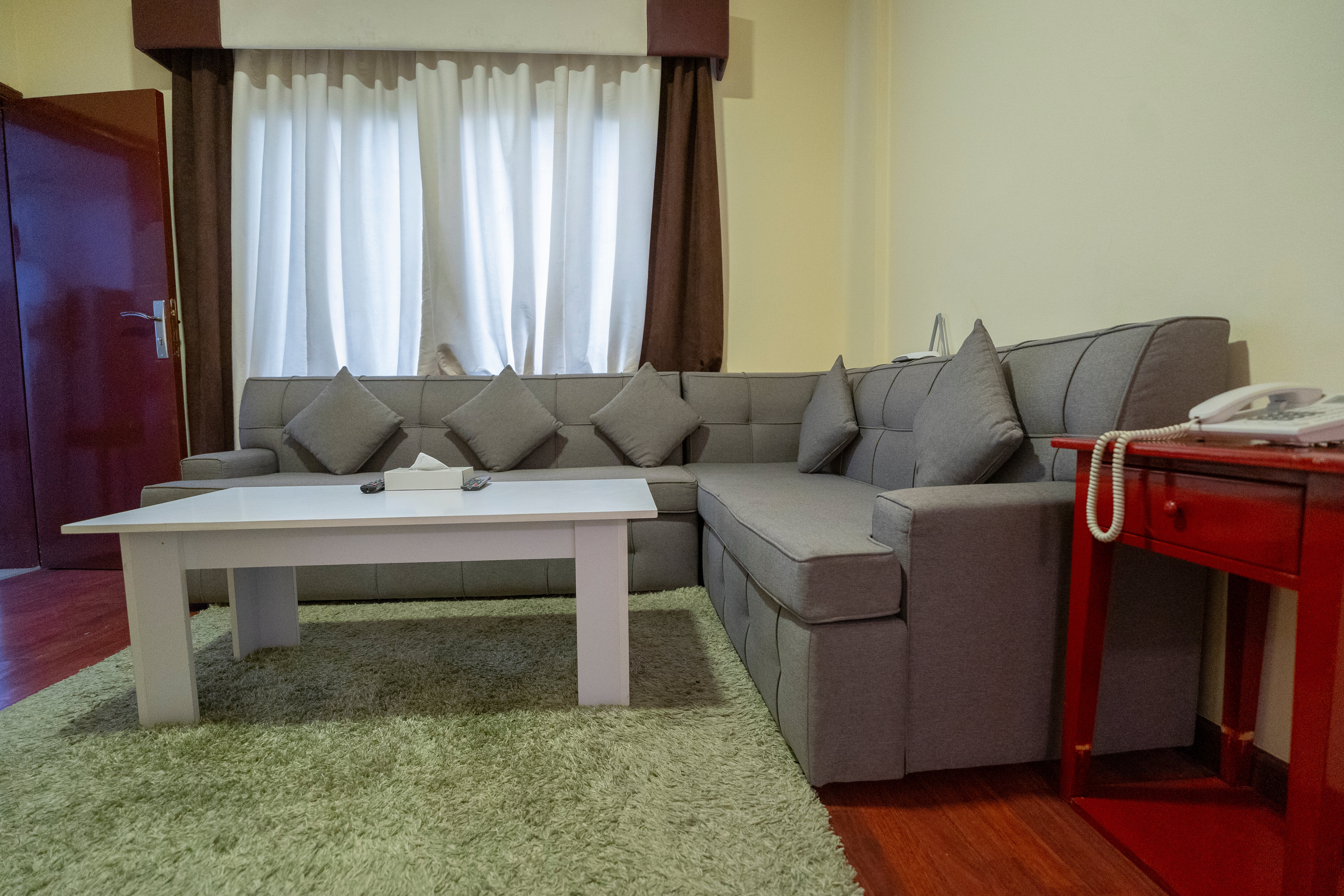 Фото Majestic Hotel