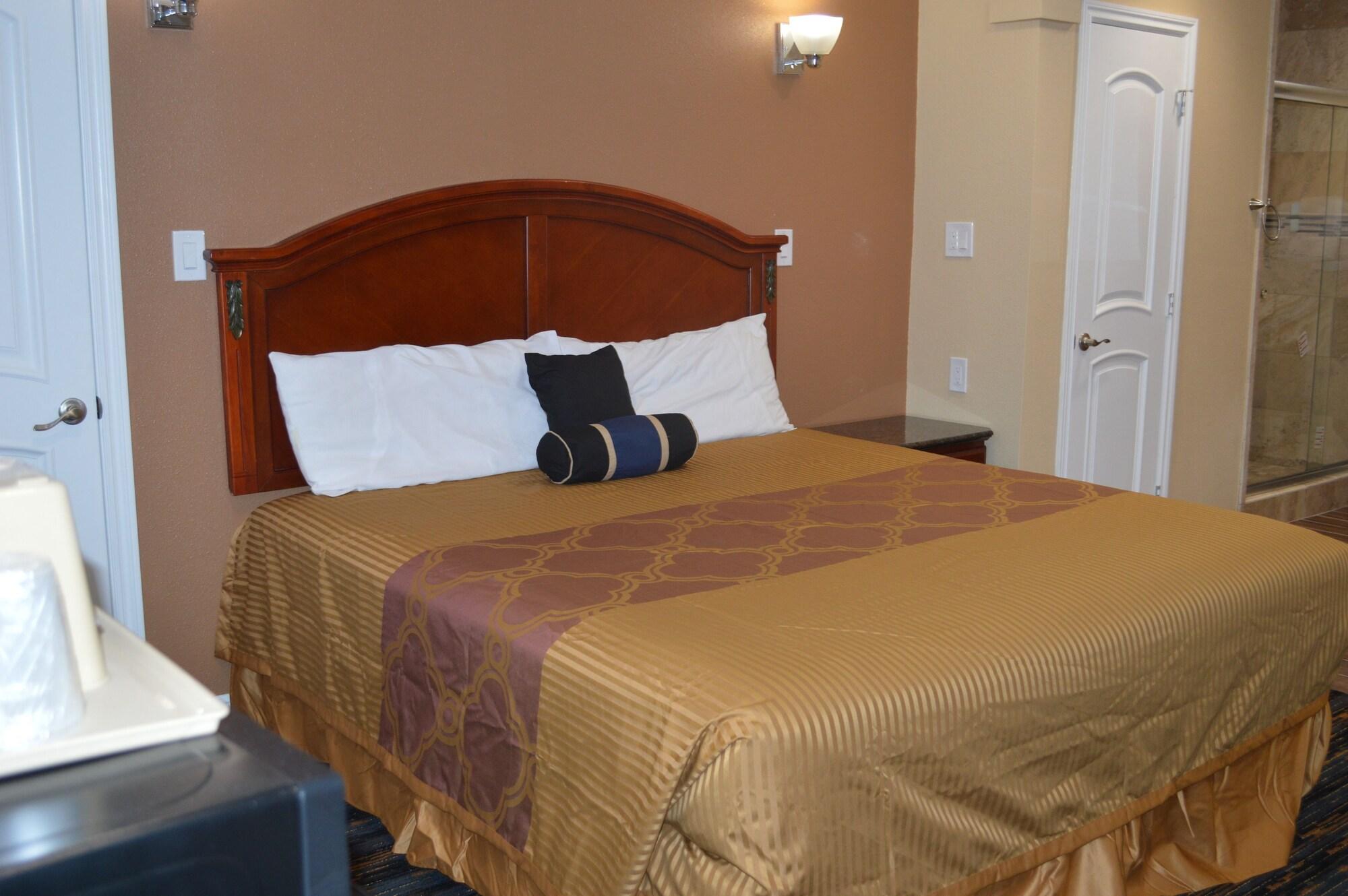 Фото Tustin Motor Lodge