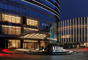 Hilton Changsha Riverside (Xiaoxiang North Road, 1100), hotel