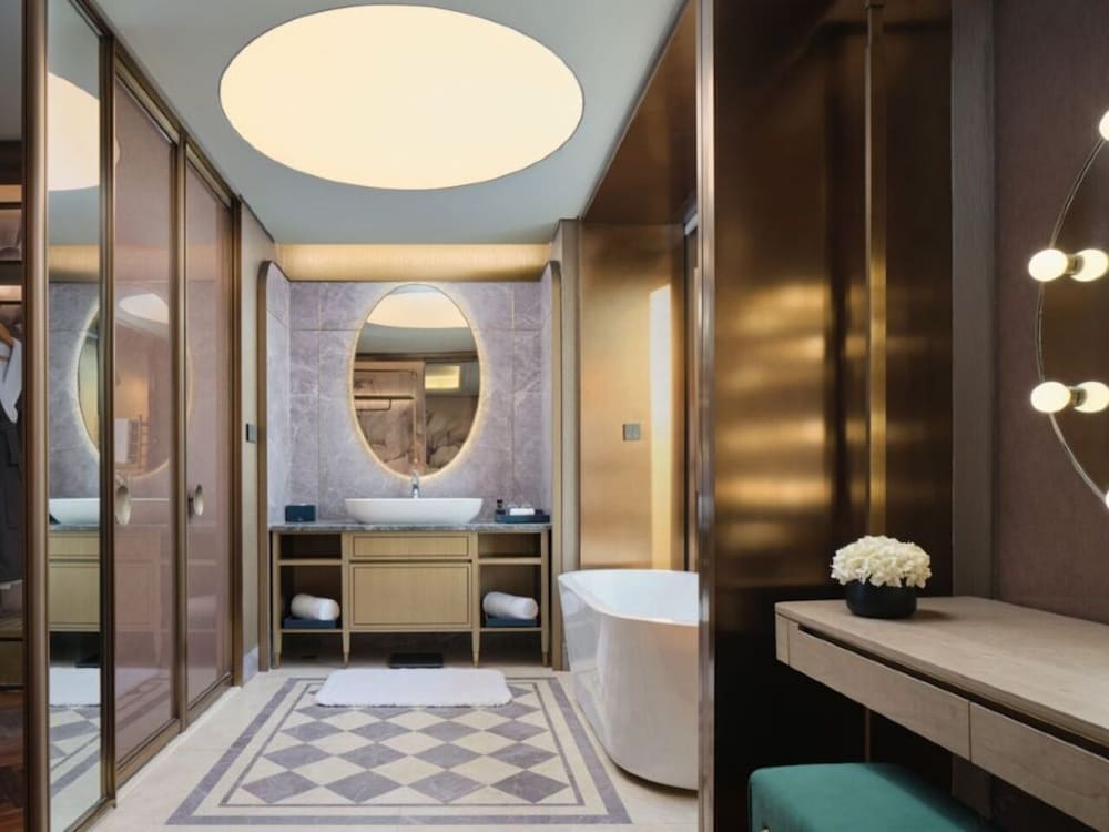 Фото Blossom House Shanghai On The Bund