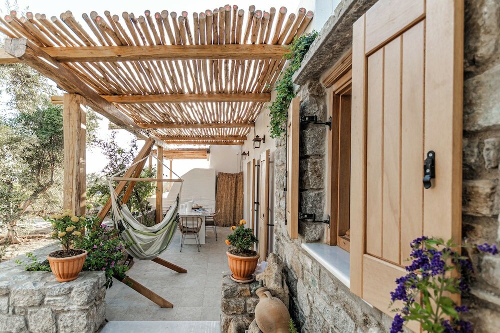 Фото Naxian Serenity Suites