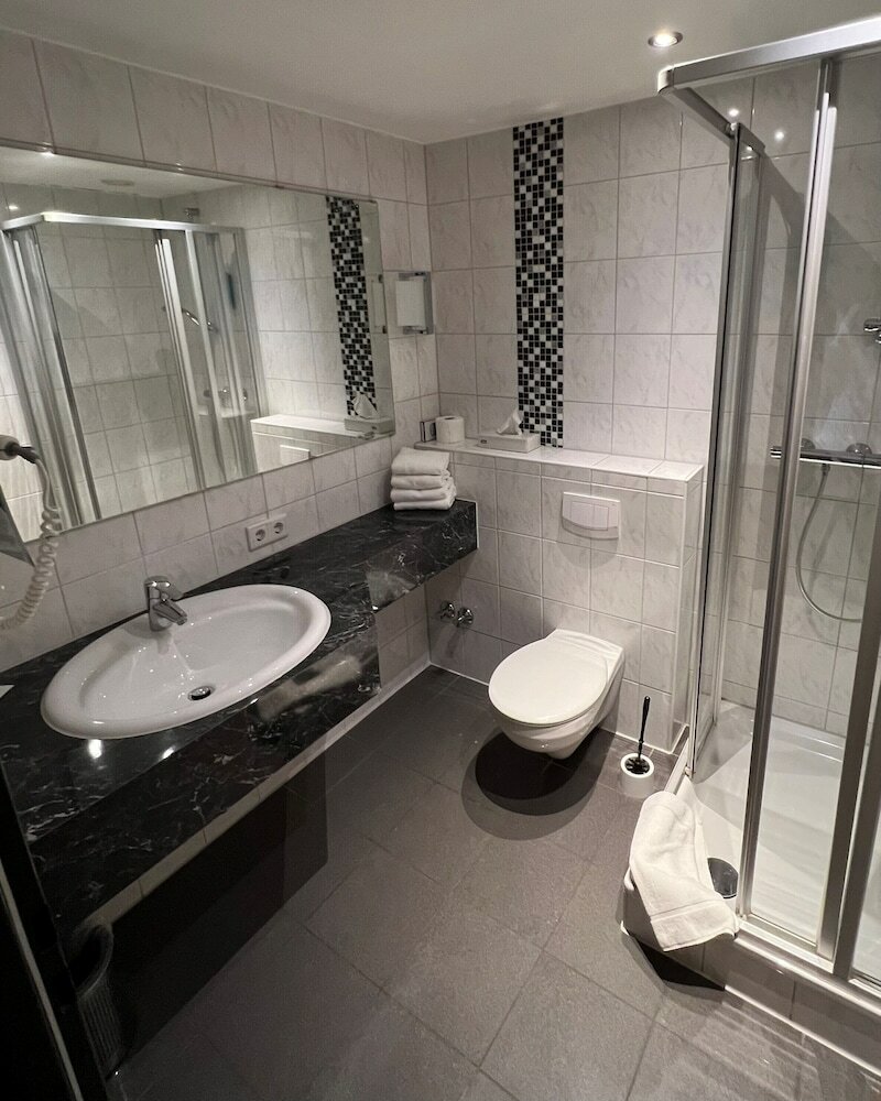 Фото Hotel Exquisit