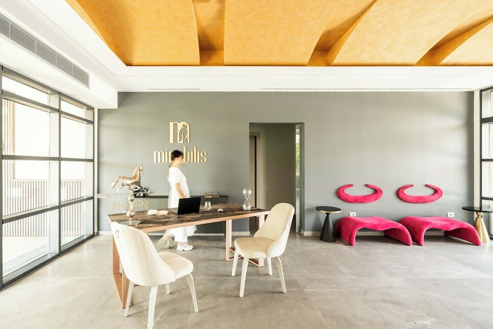 Фото Mirabilis Boutique Hotel