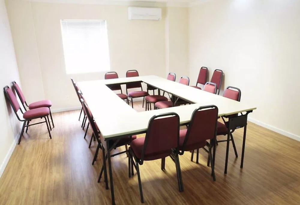 Фото Avenida Palace