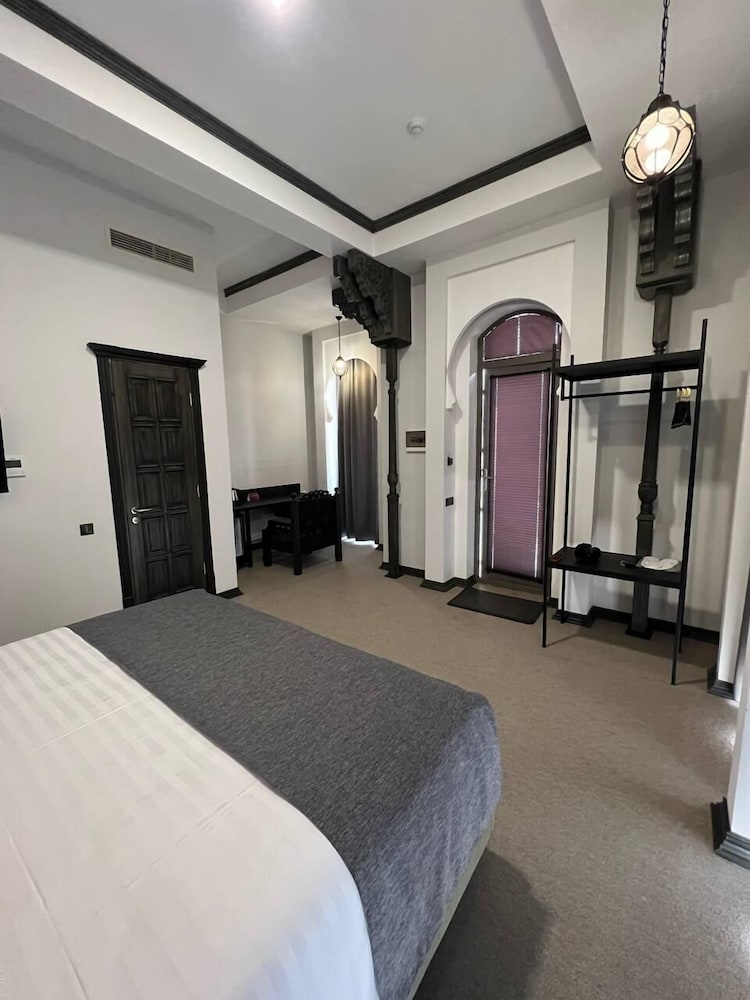 Фото Rasoda Hotel