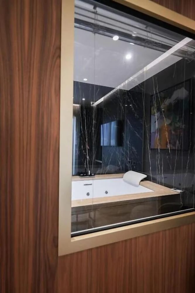 Фото Отель Marinaj