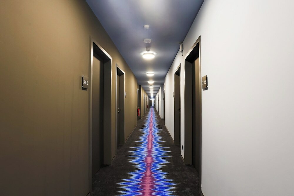 Фото Holiday Inn – the niu, Wave Karlsruhe City Park