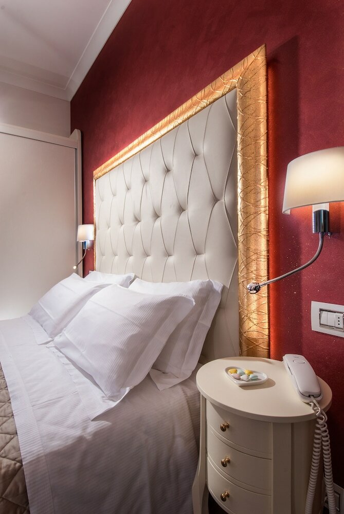 Фото Hotel Ariane