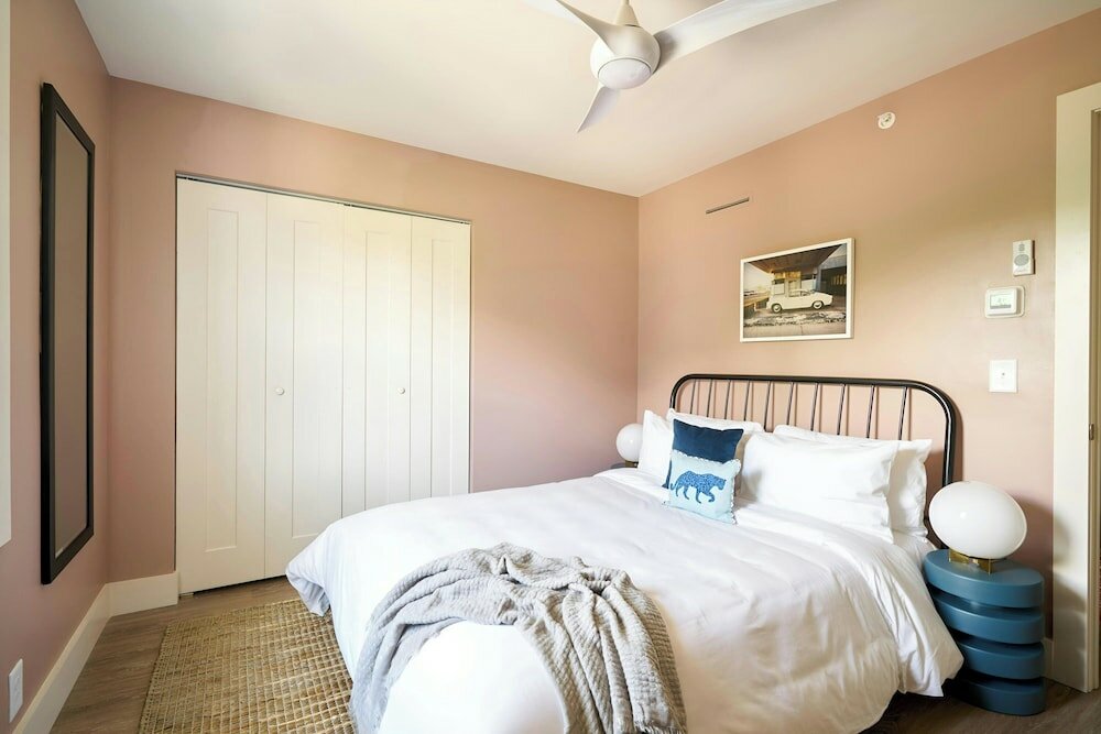 Фото Sonder The Stat