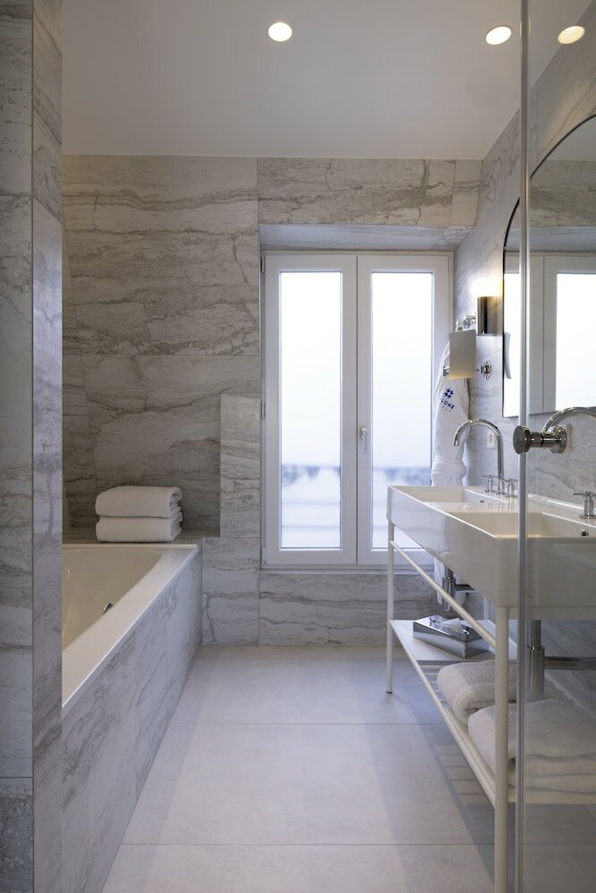 Фото Hotel Des Carmes