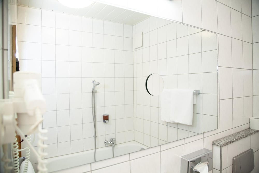 Фото Hotel Lonac