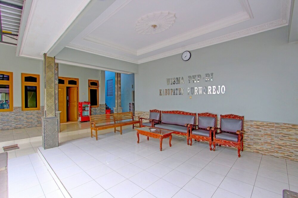 Фото Super Oyo 91748 Wisma Pkpri Purworejo
