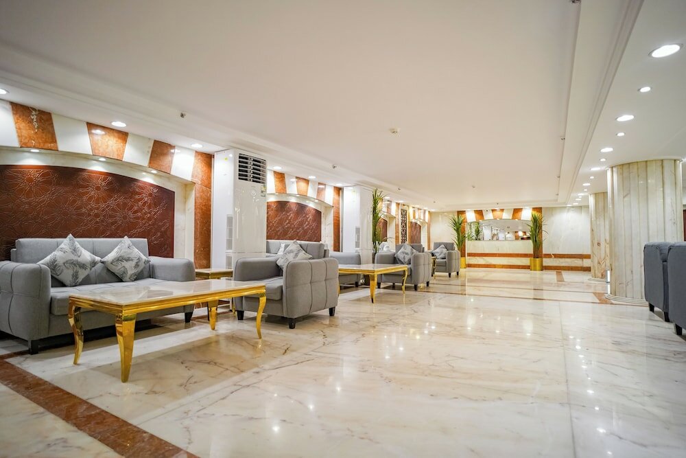 Фото Osturat Emaar