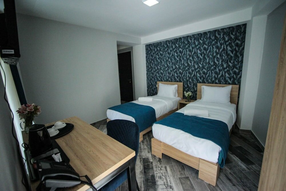 Фото Borjomi Underwood