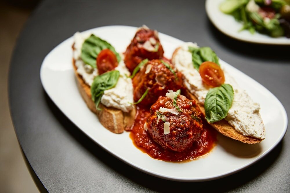 Фото Ac Hotel by Marriott Kansas City Downtown