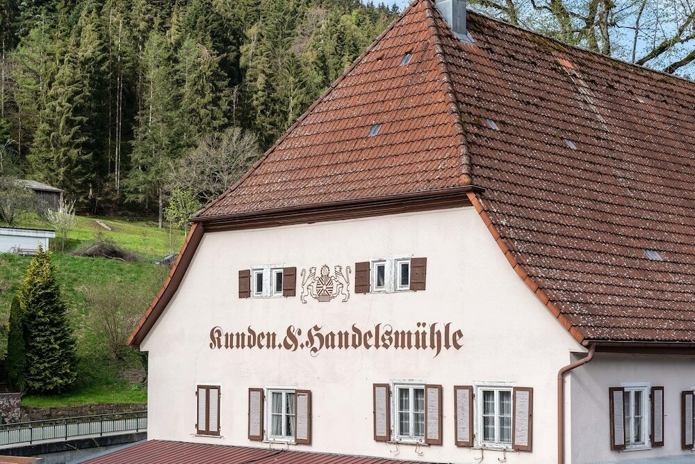 Фото Hotel Rössle Berneck