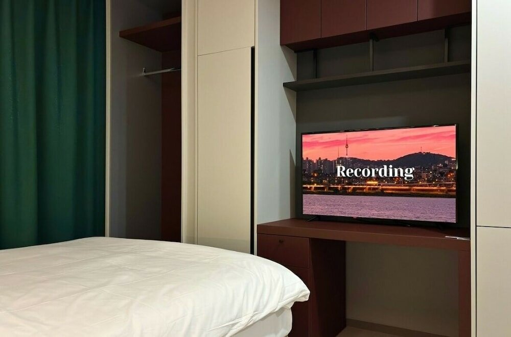 Фото The Bayment Residence