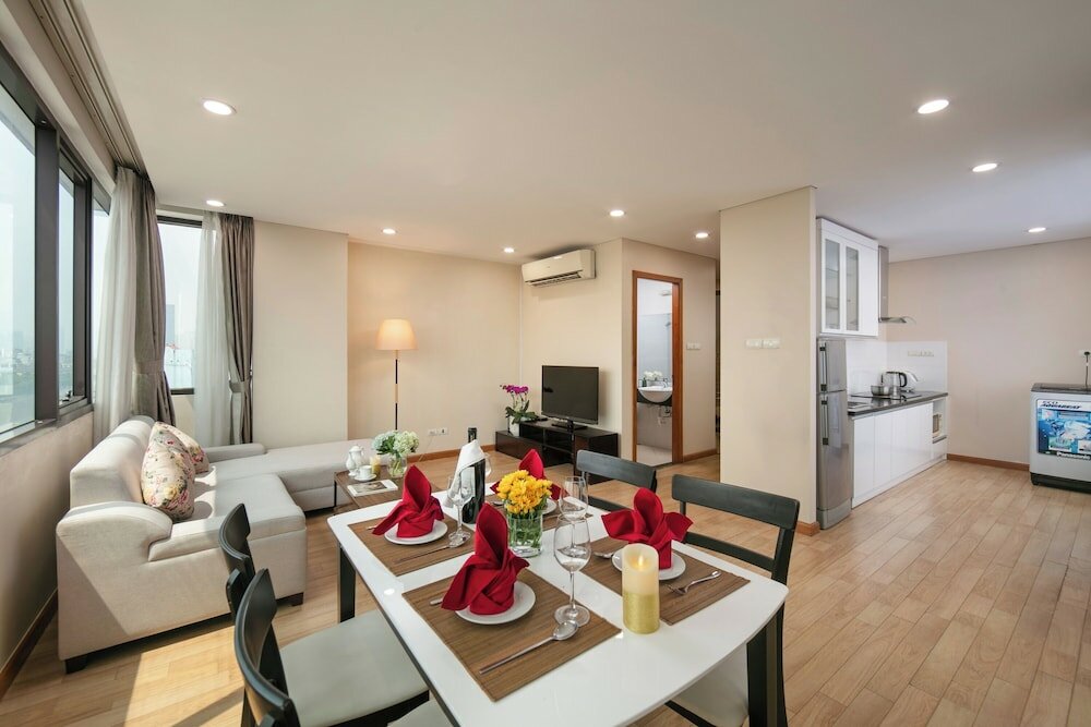Фото Hb Serviced Apartment - 121b Quan Hoa