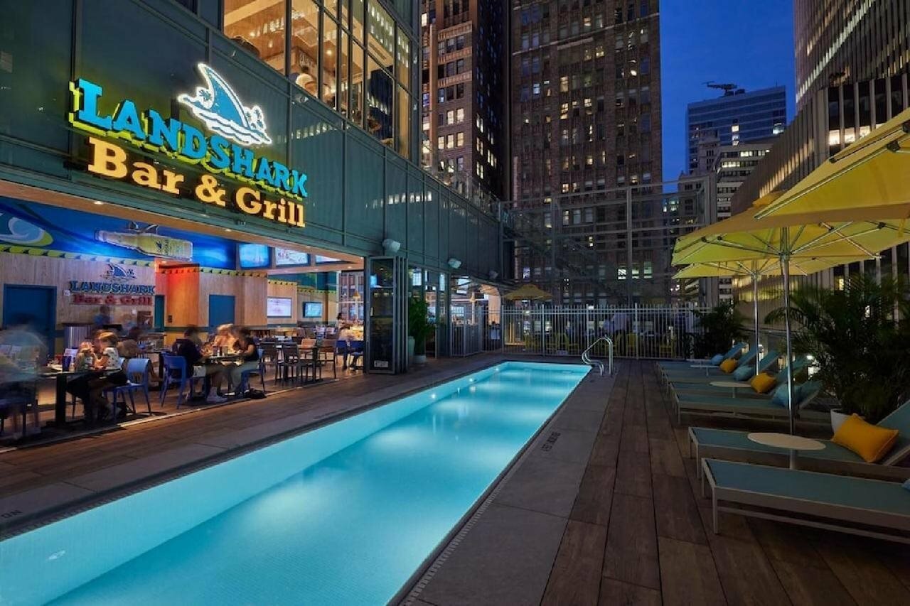 Фото Margaritaville Resort Times Square