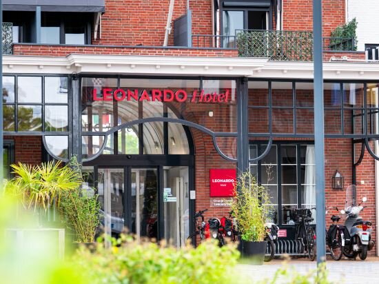 Фото Oranje Hotel Leeuwarden