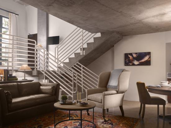 Фото Plaza La Reina