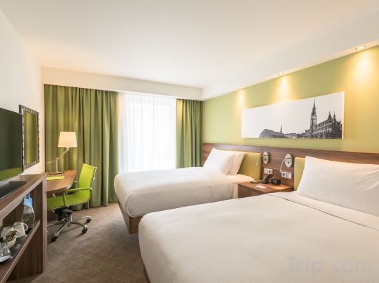 Фото Hampton by Hilton Munich City West