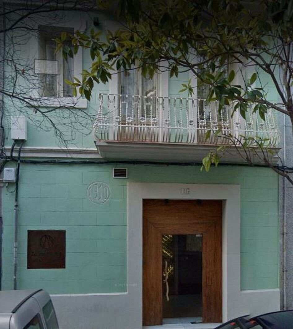 Фото La Bodega Suites