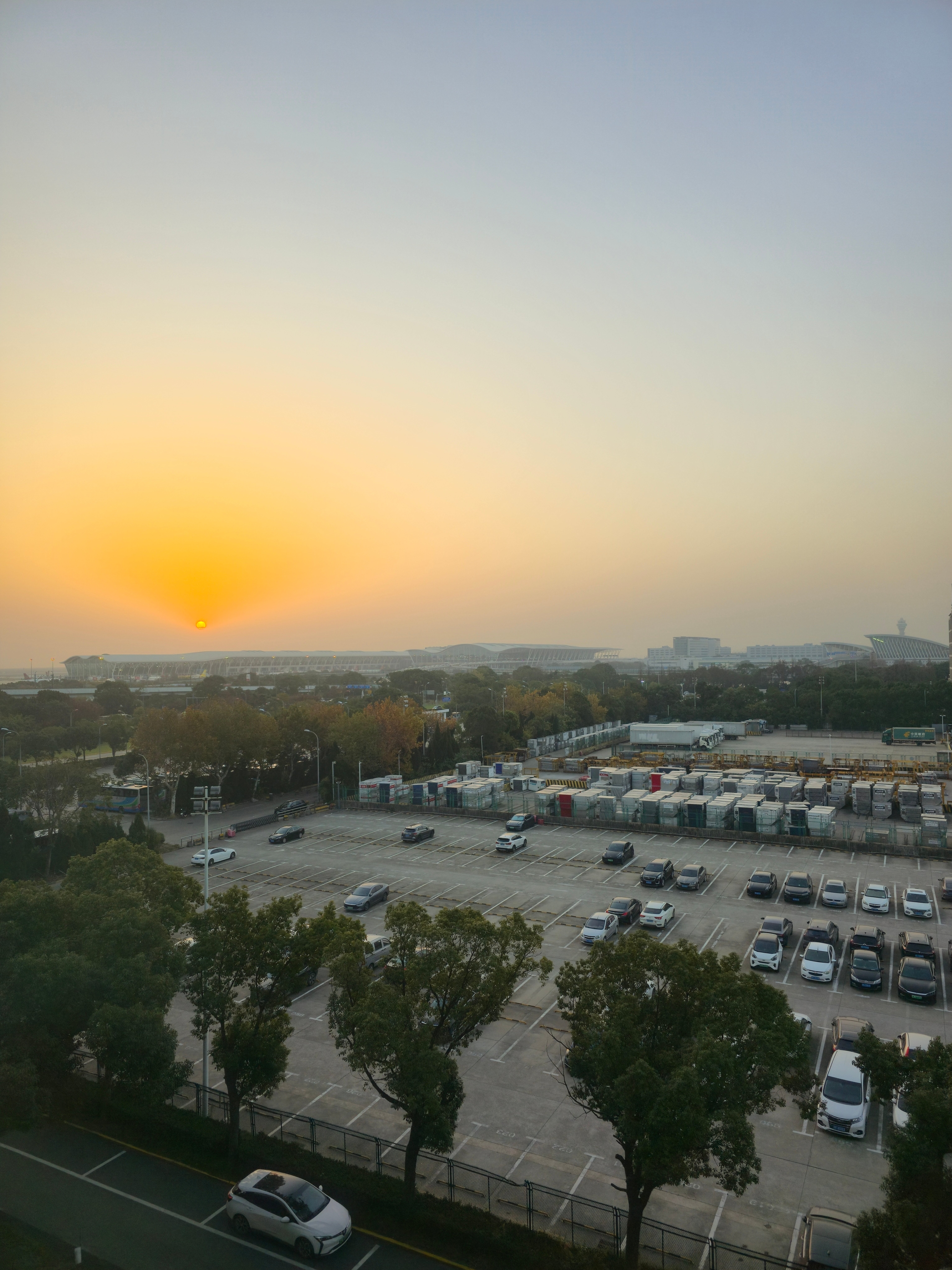 Фото Ramada Plaza by Wyndham Shanghai Pudong Airport