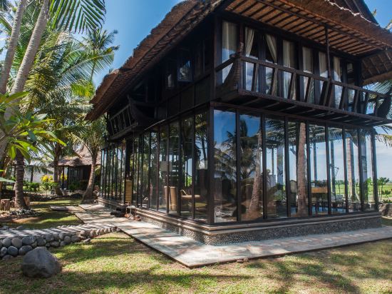 Фото Most Exotic Beachfront Villa Keong