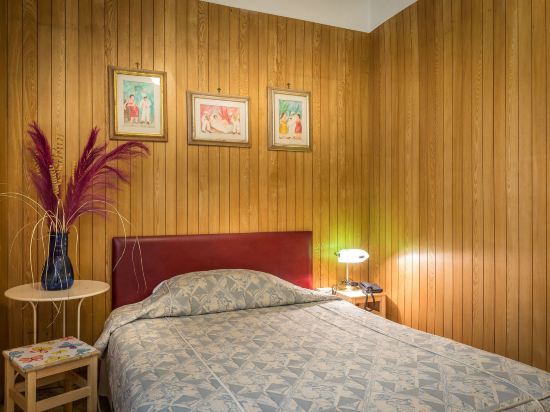 Фото Hotel Ferretti