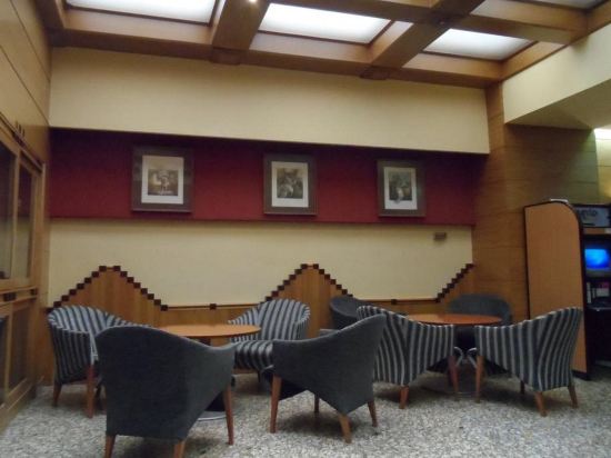 Фото Hotel Corona De Castilla Burgos