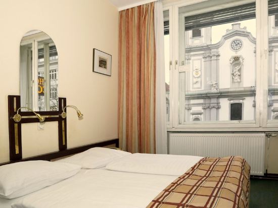 Фото Continental Hotel-Pension