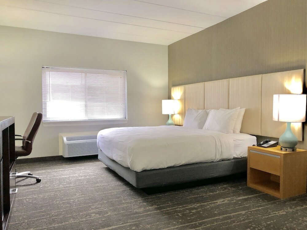 Фото Somerset Lofts, Ascend Hotel Collection