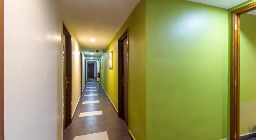 Фото 33 Star Hotel by The Sqwhere