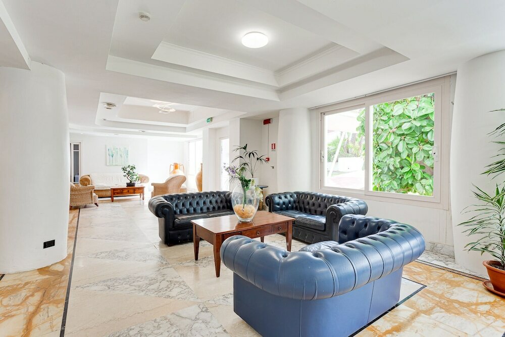 Фото Residence Cavalluccio Marino