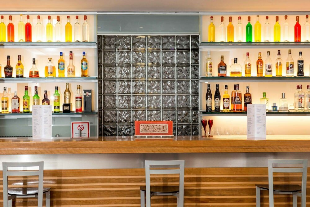 Фото Hotel Serrano