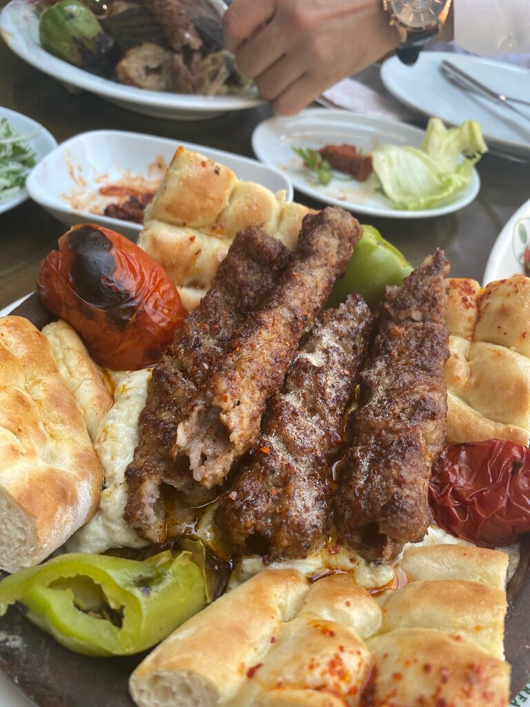 Cafe Urfa Tike Ciger, Gaziantep, photo