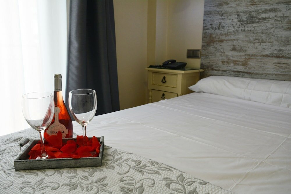 Фото Hotel Caballero Errante