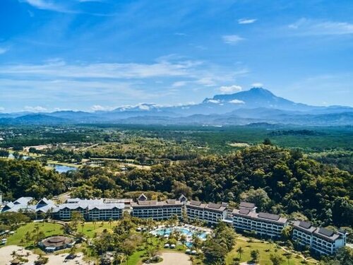 Гостиница Shangri-La Rasa Ria, Kota Kinabalu в Штате Сабах