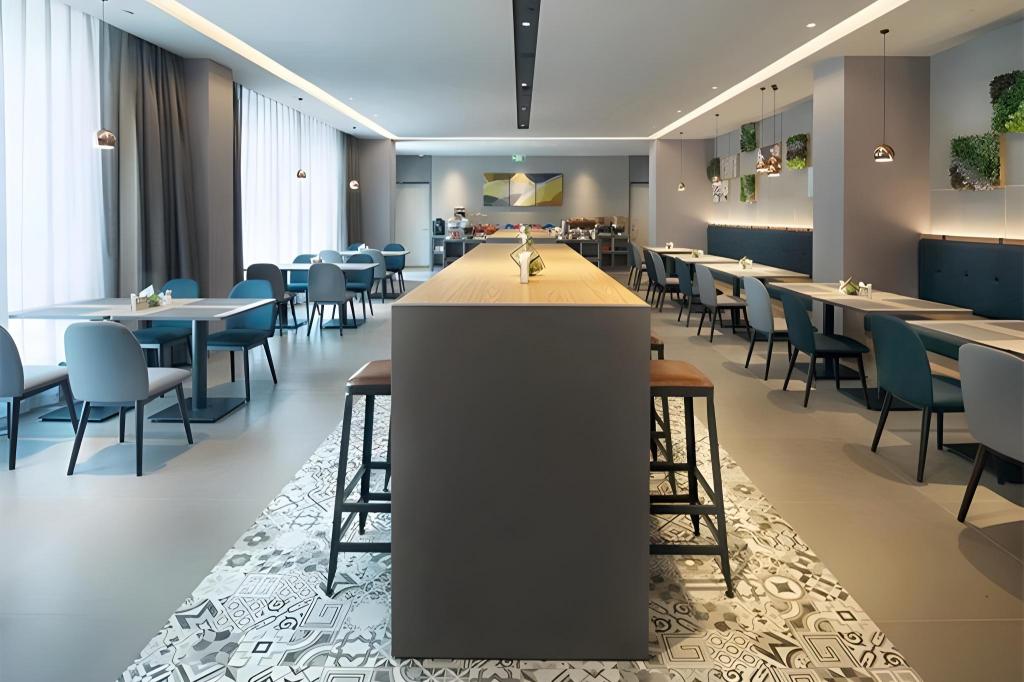 Фото Homeinn Selected Hotel Chengdu Panda Base Zoo Subway Station