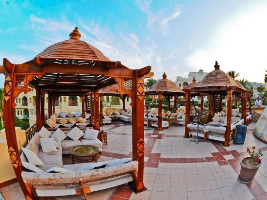 Фото Charmillion Club Resort
