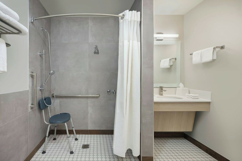 Фото TownePlace Suites by Marriott Tampa Westshore/Airport