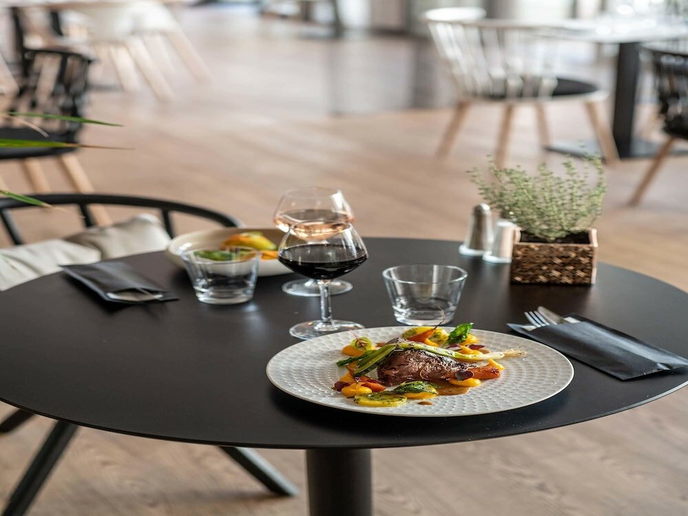 Фото Novotel Avignon Centre