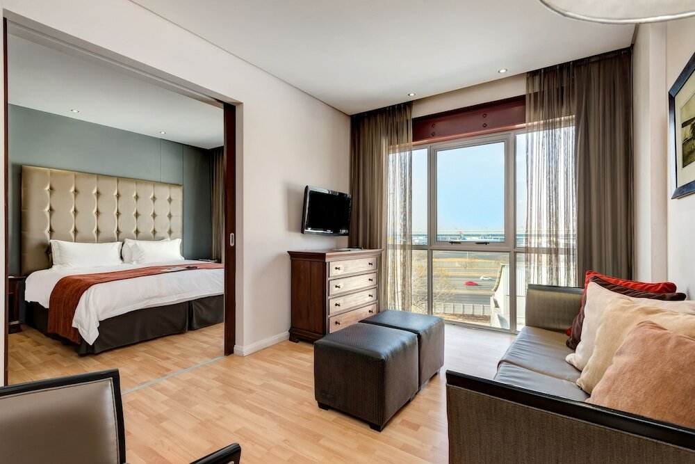 Фото Protea Hotel O.R. Tambo Airport