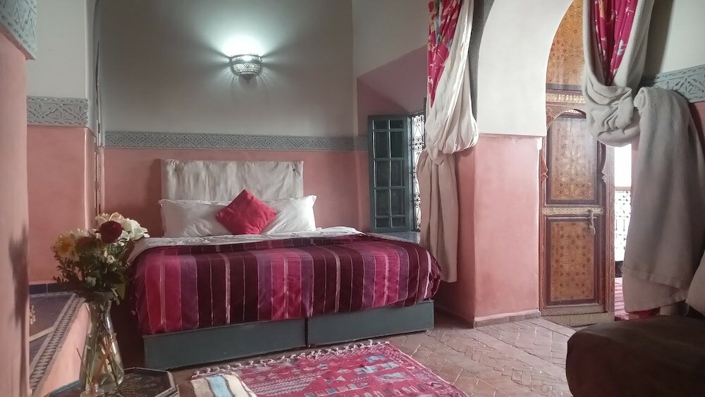 Фото Riad Maizie