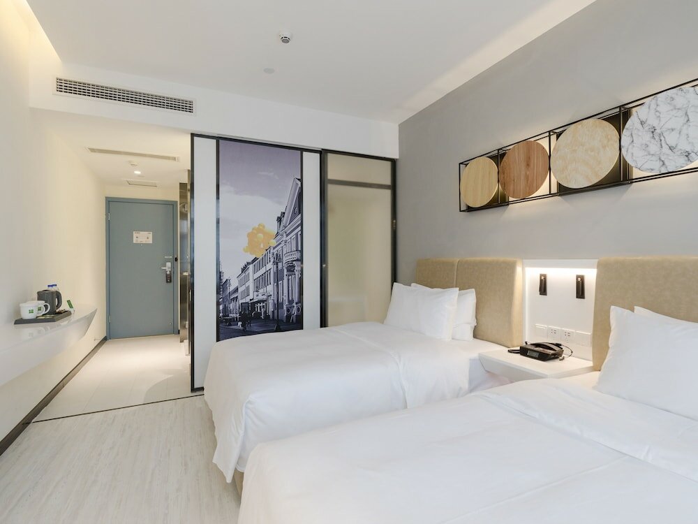 Фото Ibis Styles Chengdu Chunxi Taikoo Li Hotel
