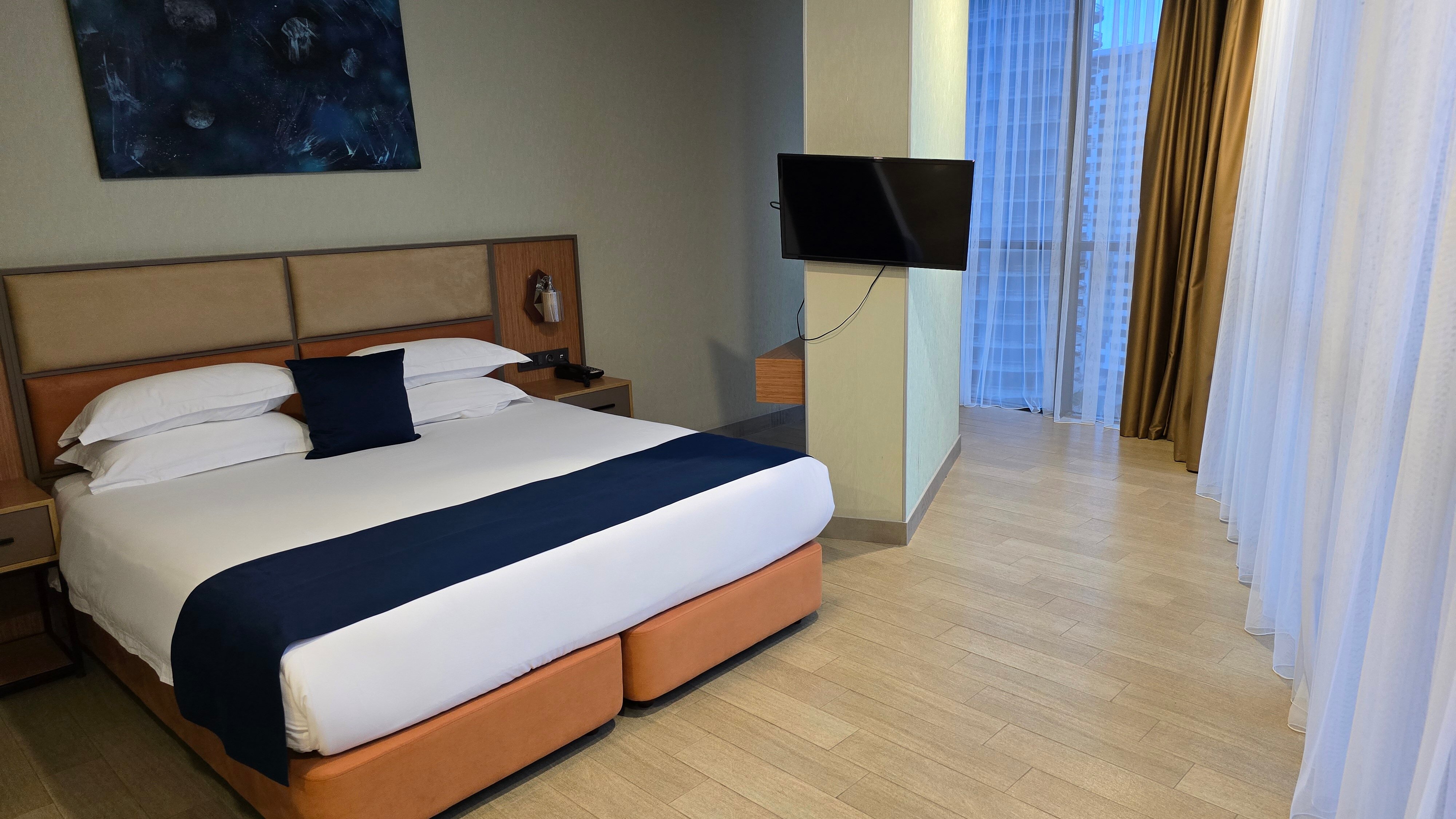 Фото New Wave Hotel