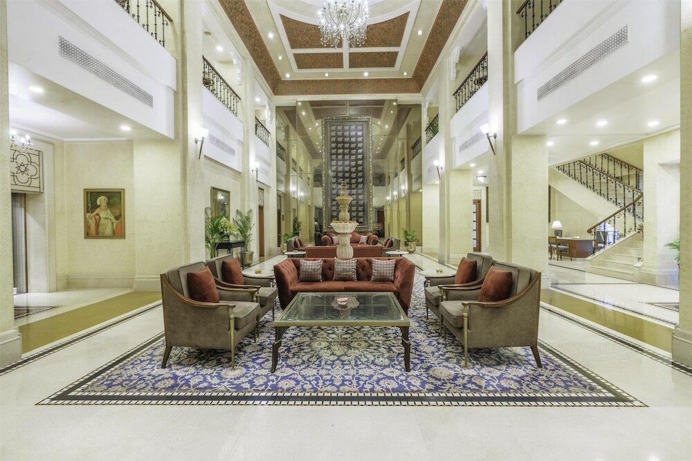 Фото Radisson Hotel Varanasi
